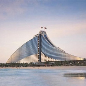 Jumeirah Beach Hotel - Dubai